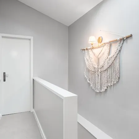 Victoria Project - - Private Parking 2* Porto