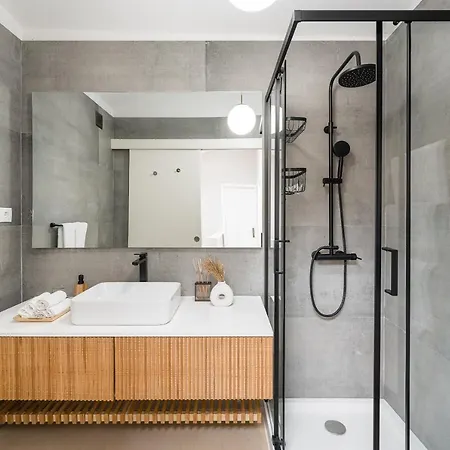 Victoria Project - - Private Parking Guest house 2*
